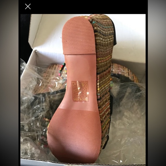 *NEW* wedge sandals,size 9 - Picture 4 of 8